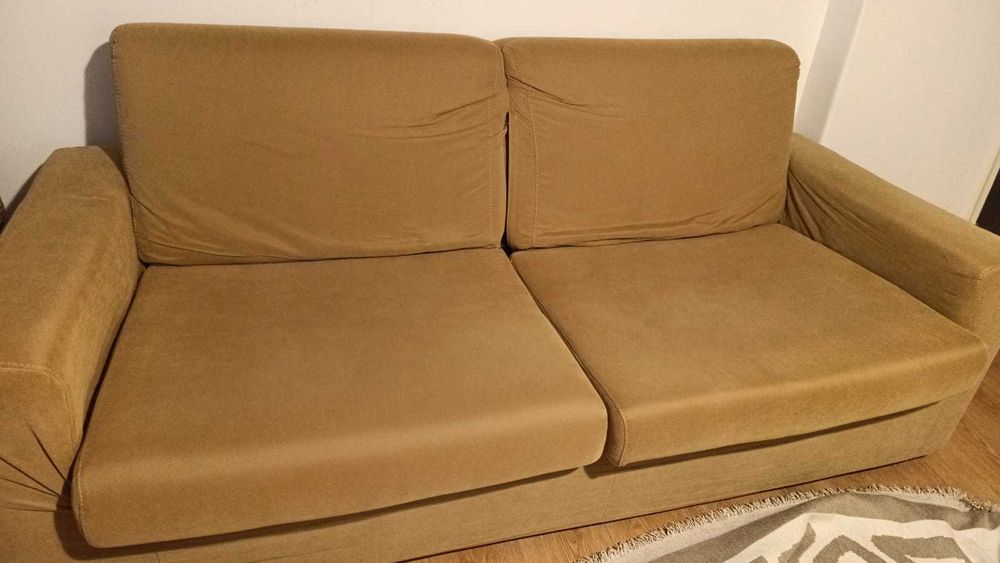 Dois sofás de conjunto