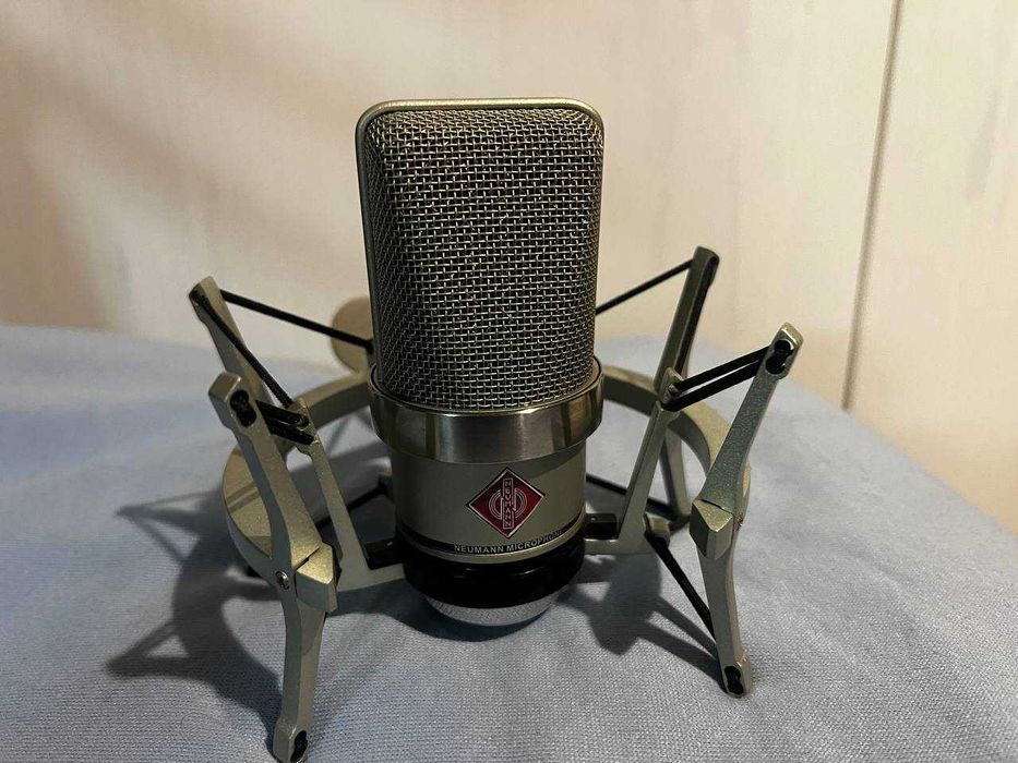 Продам студийный микрофон