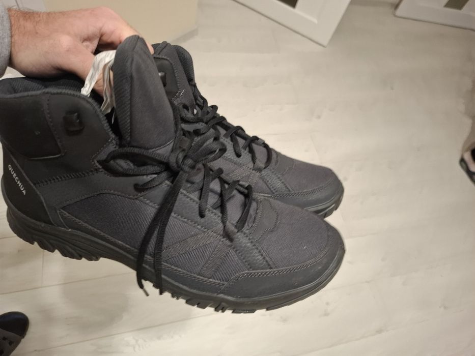 Кросівки  зимові