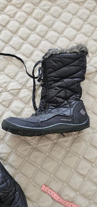 Жіночі чоботи Colombia р.38.5