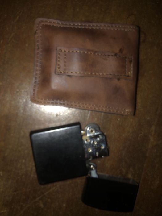 Isqueiro novo com bolsa