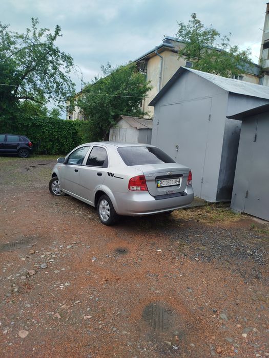Продам машину Шевроле Авео