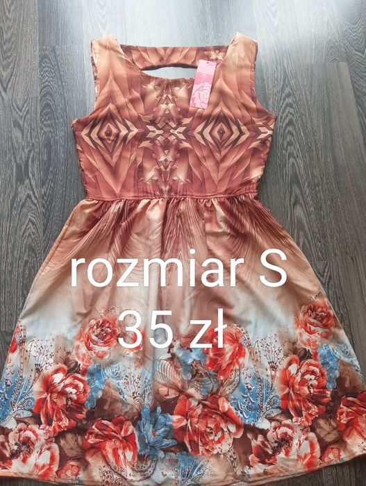 Sukienka rozmiar S