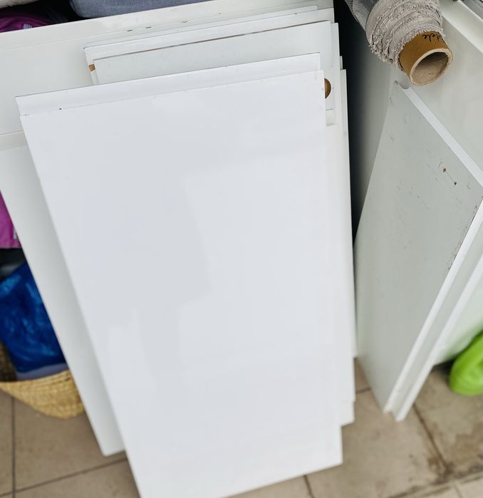Fronty z podchwytem  7 sztuk  biały połysk