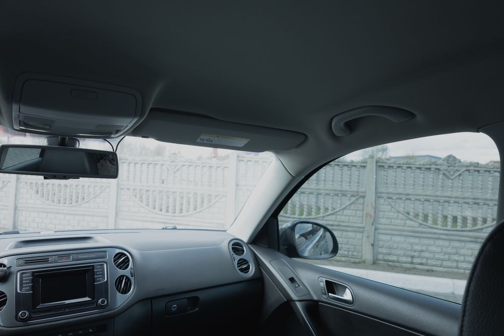 Volkswagen  tiguan 16