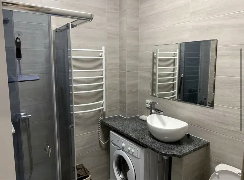 1кім / продаж/ будинок клубнго типу, Бам