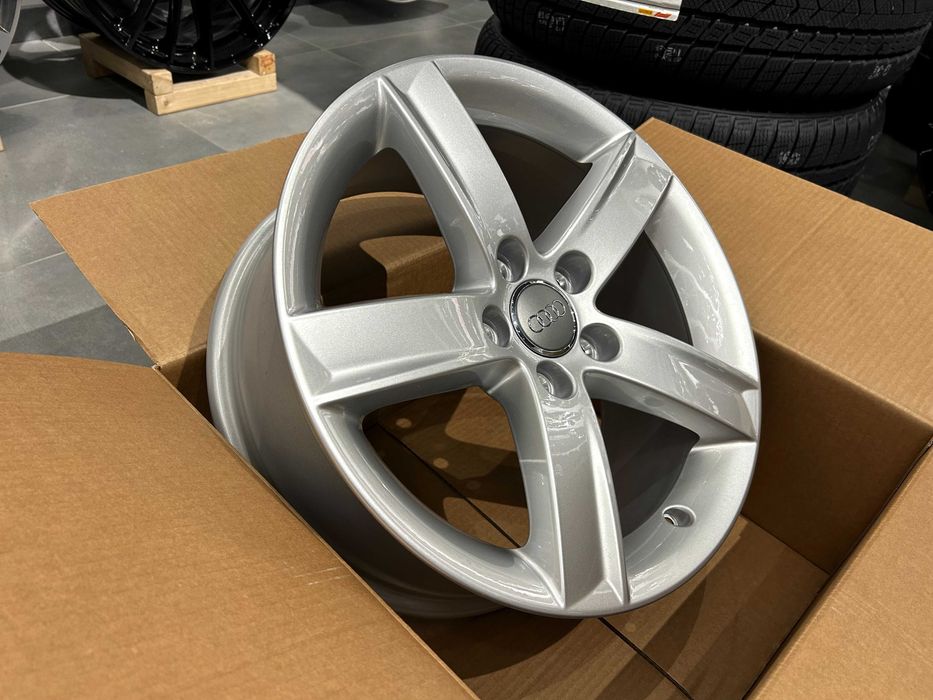 Oryginalne felgi 17 5x112 ET46 Audi A4 B8 B7 A3 8K0/071497