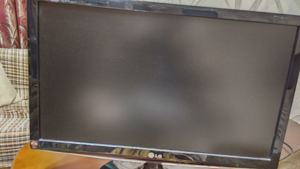 Монітор lg flatron w2361v