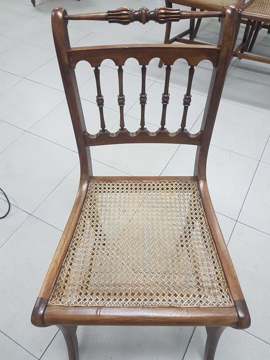 Conjunto 6 Cadeiras Antigas com Assento em Palhinha - Total 150 euros