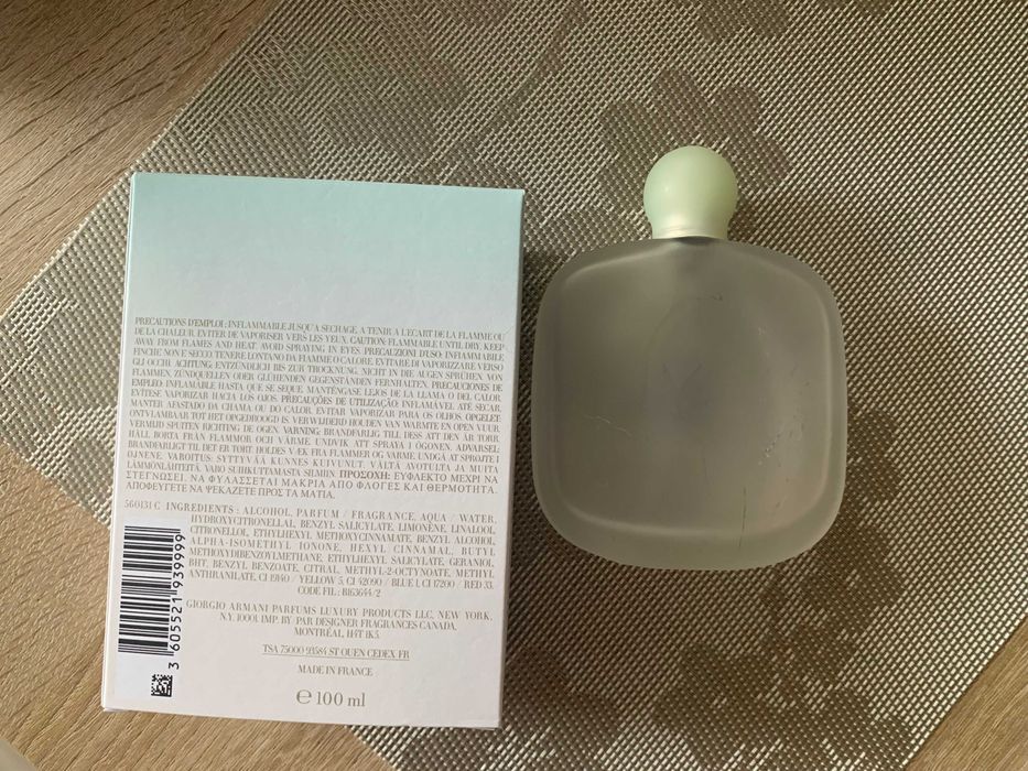 Flakon kolekcjonerski 100 ml po perfumach Armani Acqua di Gioia