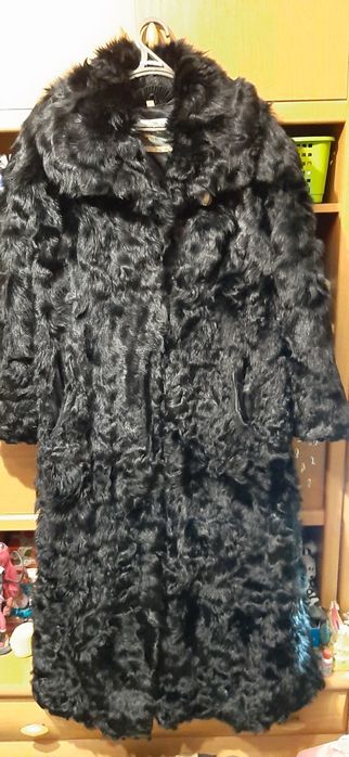 Шуба из козлика,натуральный мех.козлик