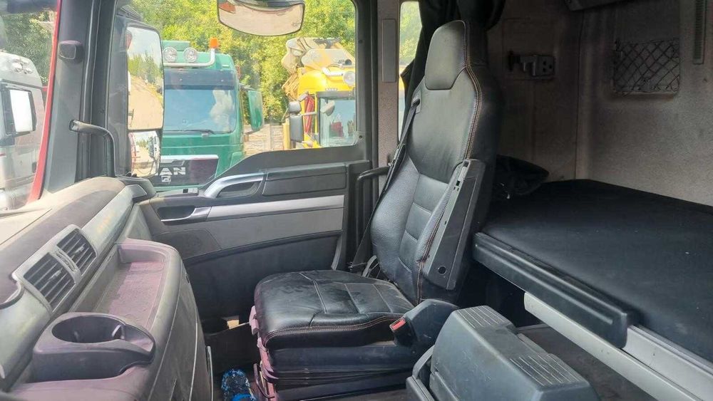 MAN TGX 28.480 HMF 4220+стріла FJ 900 26м кузов ще висувається на 1.5м