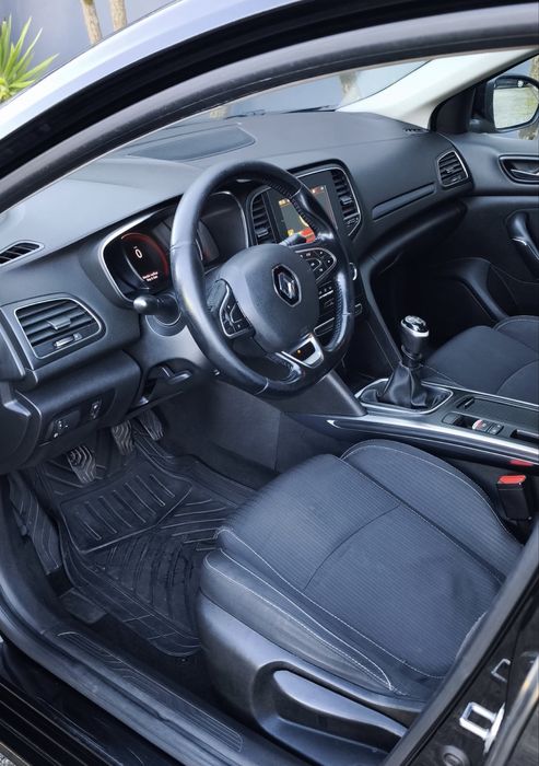 Megane IV 1.5 DCI 110 CV Cx6 Ano 2019 ( Versao Grand Coupe )