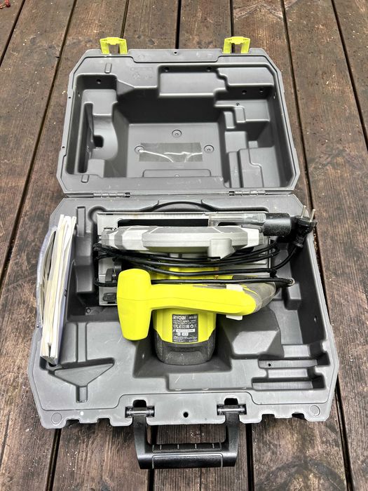 Piła Ryobi RCS1600, 1600W + tarcze 190mm + walizka