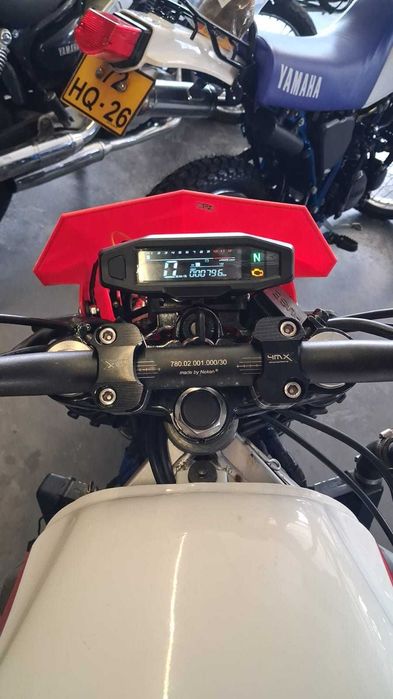Vendo ou Troco por Carro CBR 600 F2 ano 1996