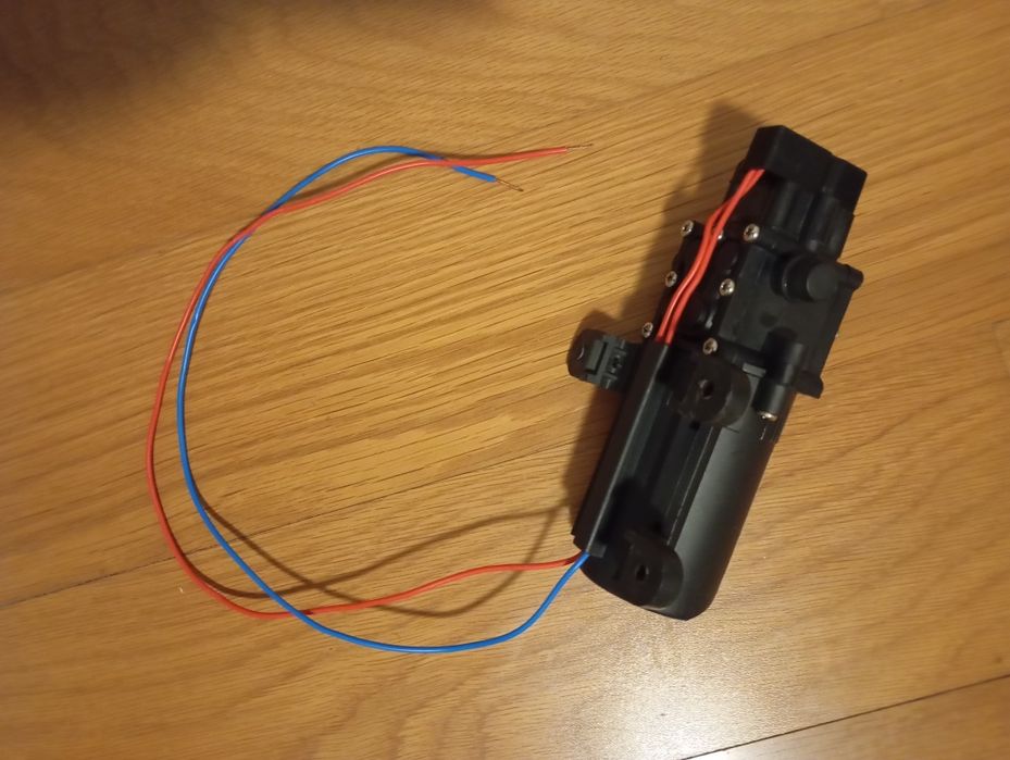 Bomba diafragma 12volts.