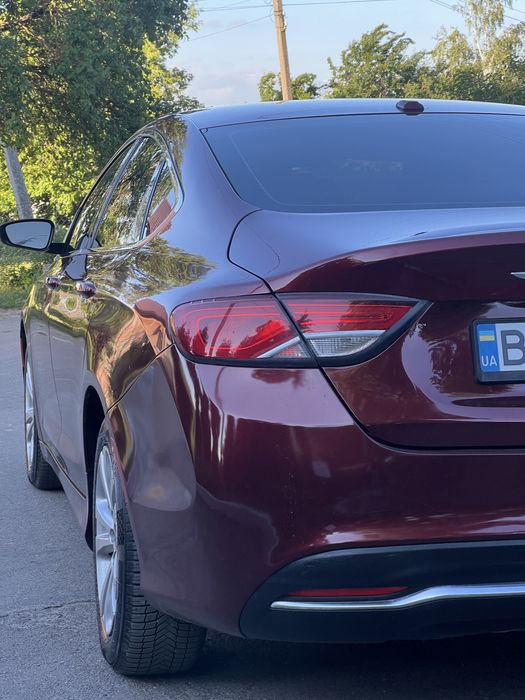 Chrysler 200 2,4 газ/бензин Автомат 2015 рік