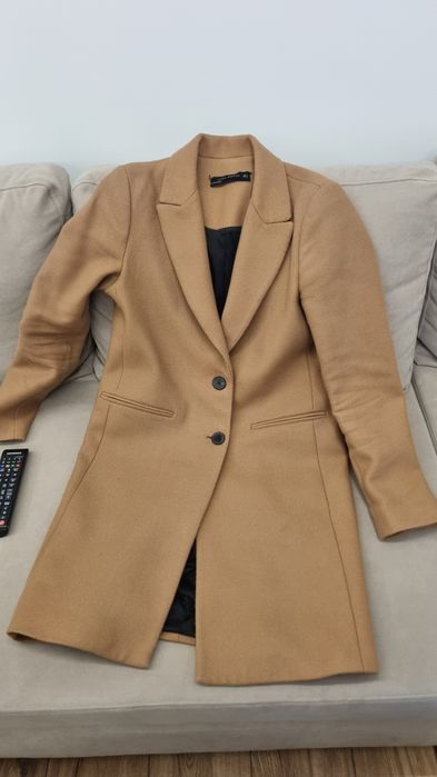 Płaszcz karmelowy klasyczny