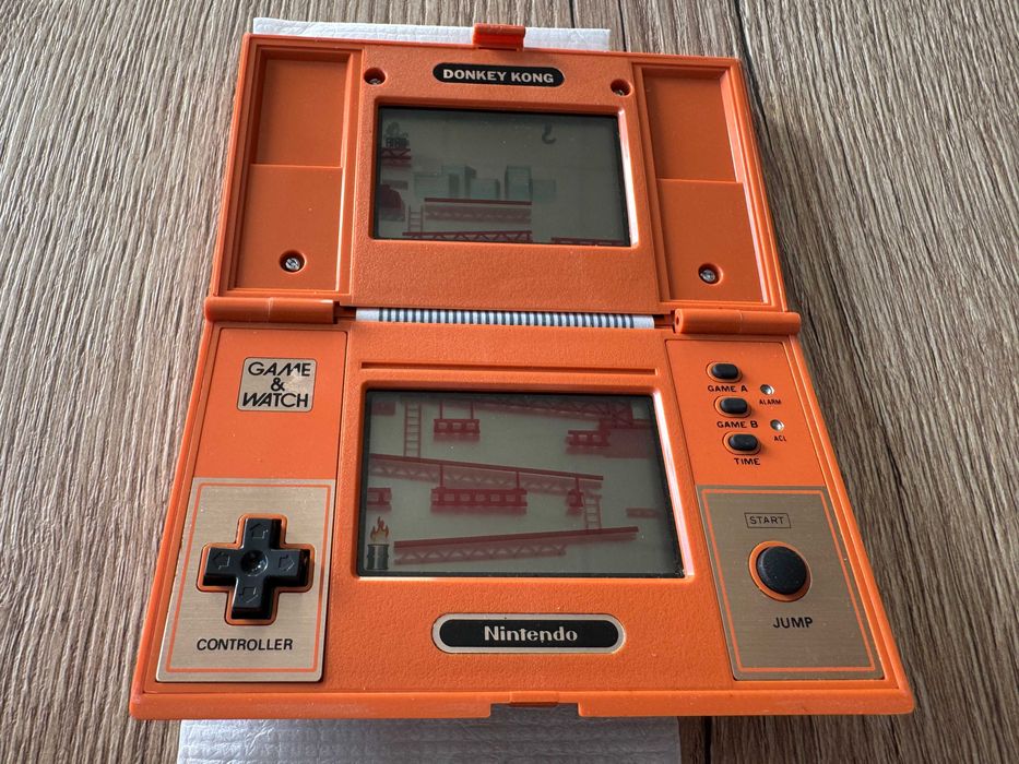 Nintendo Donkey Kong Game&Watch Multi screen 1982