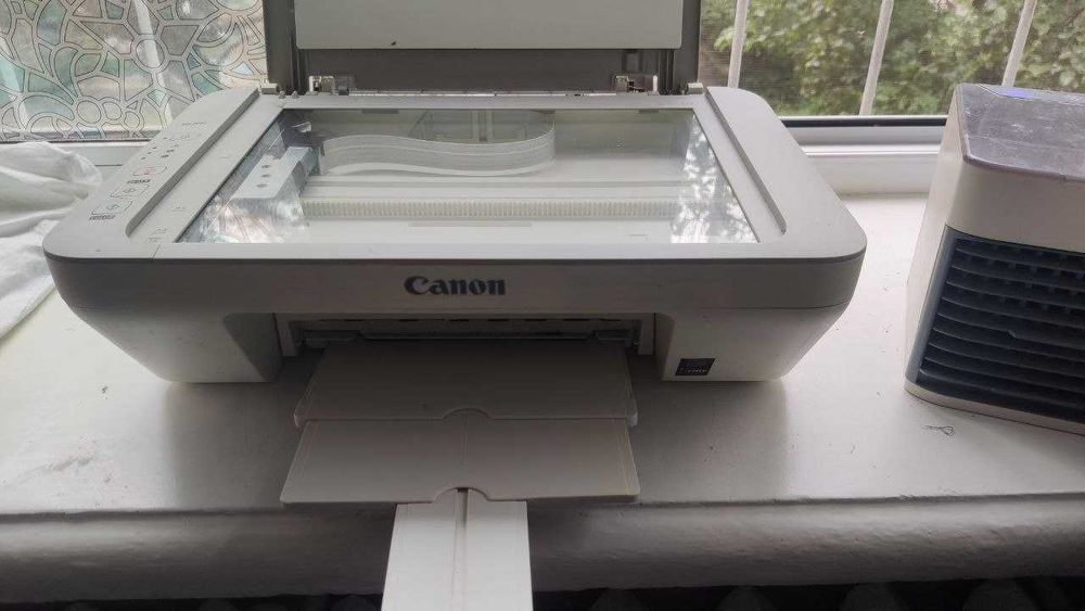 Продам принтер Canon MG 2440