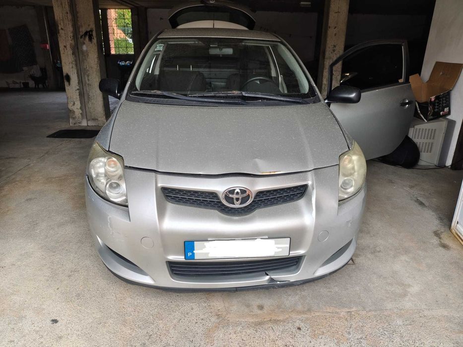 Toyota Auris 1.4D 2009!!!