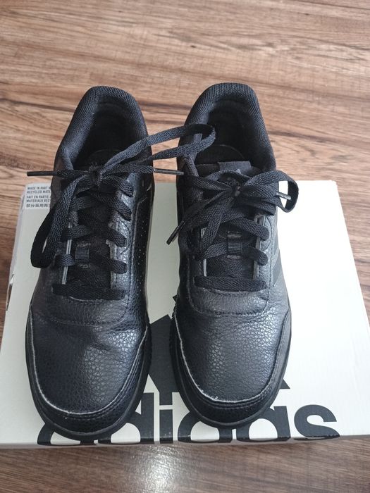 Sprzedam buty adidas 36 2/3 do wkładki 24cmdki