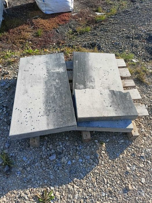 Kostka brukowa obrzeże ażur uszkodzone 2 gatunek powybrakowane
