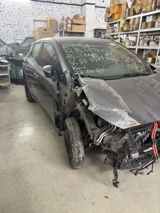 Nissan leaf 2023 62
