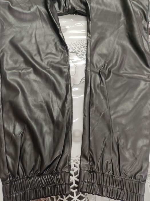 Продам жіночі штани