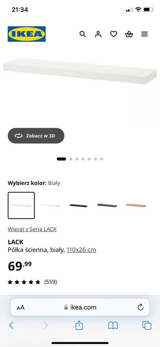 Białe półki ścienne