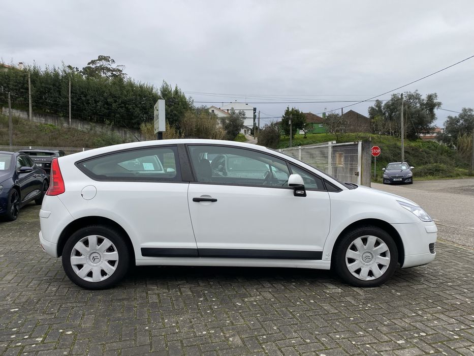 Citroen C4 1.6 HDI - Com Garantia!