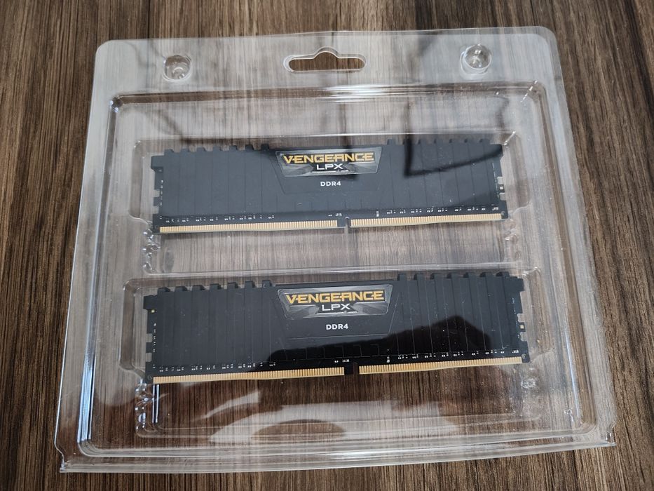 RAM Corsair Vengeance DDR4 32GB 2 x 16GB 3200 CL16