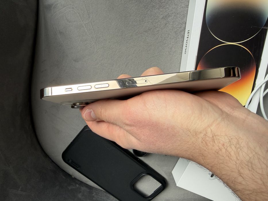 Iphone 14 pro  max 256 gb +airpods 2