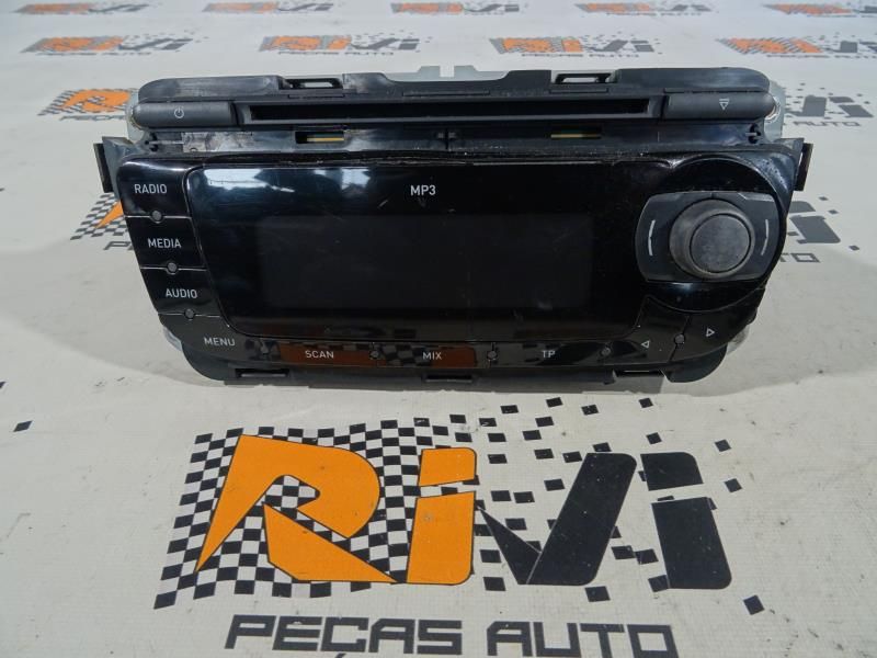 Rádio / auto-rádio SEAT Leon (1P1)