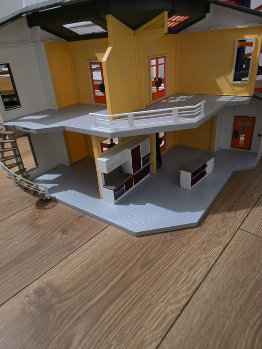 Sprzedam domek playmobil