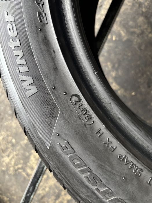 245-50-18 Hankook, зима. Ціна за 4шт. 8000.