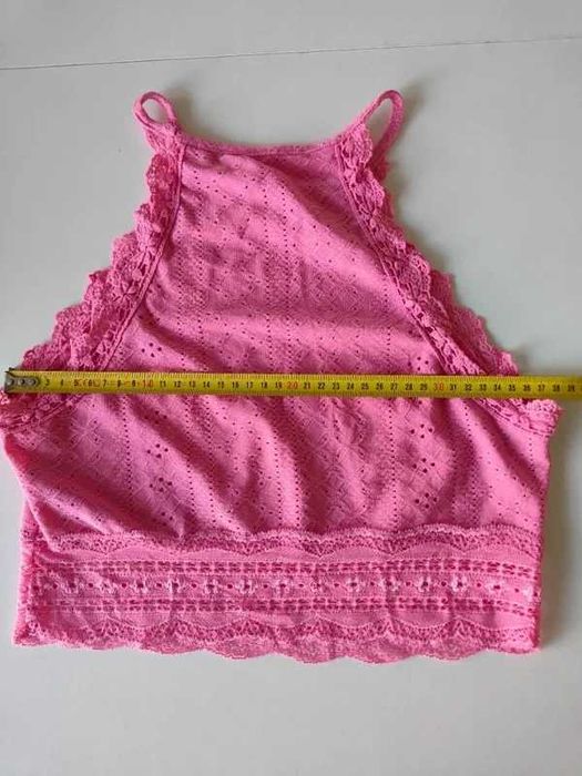 Top/Blusa Rosa com Renda – Decote Halter – Menina 10-12 anos (150cm)
