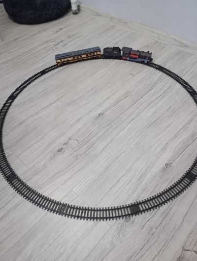 Stara kolejka na baterie