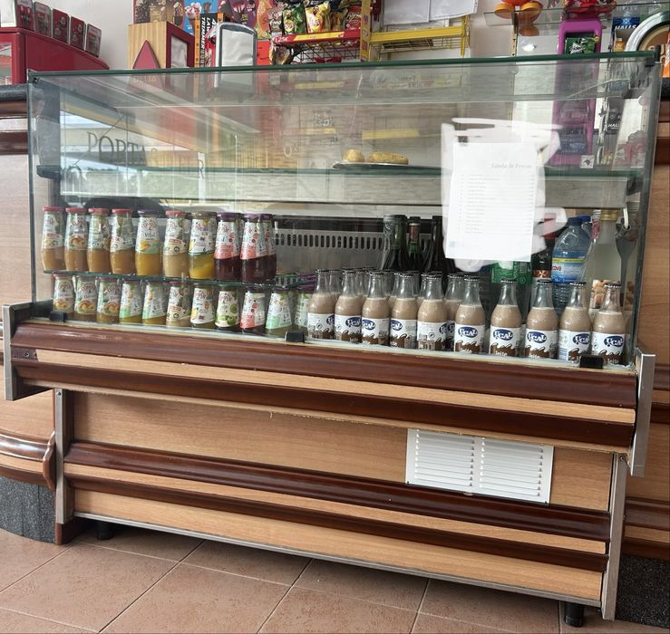 Vitrine refrigeradora