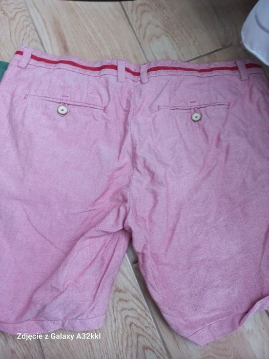Krótkie spodenki męskie