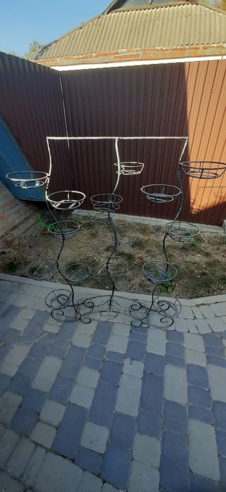 Підставка стійка під вазони кована металева