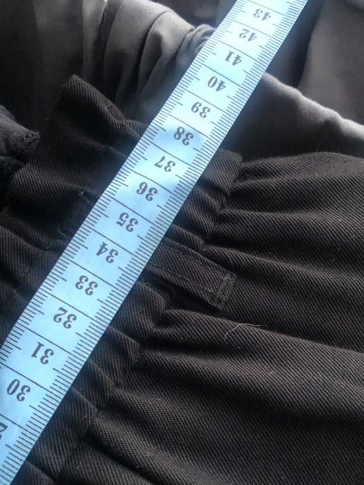 Czarne spodnie z gumką w pasie ESMARA – Rozmiar 40 (L)