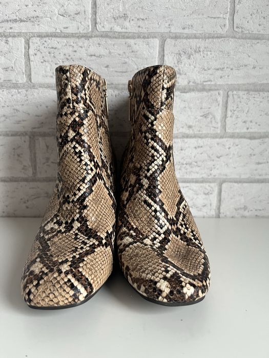 Botki na obcasie damskie 37