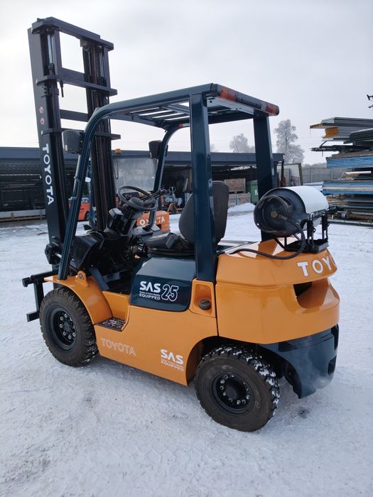 Wózek Widłowy Toyota 7FG25