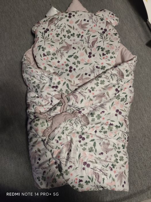 Rożek z płaską poduszką