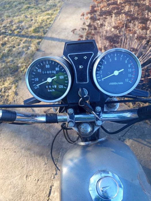 Продам мотоцикл Альфа