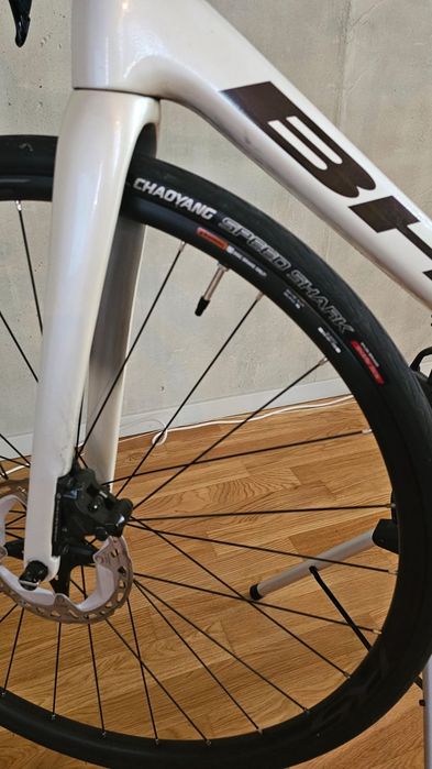 BH sl1 grupo Shimano 105 junho de 2025
