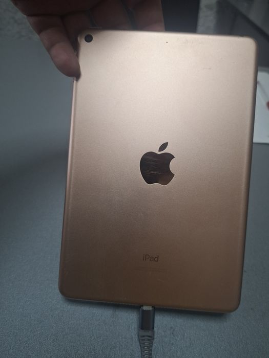 IPad mini 5 2000грн