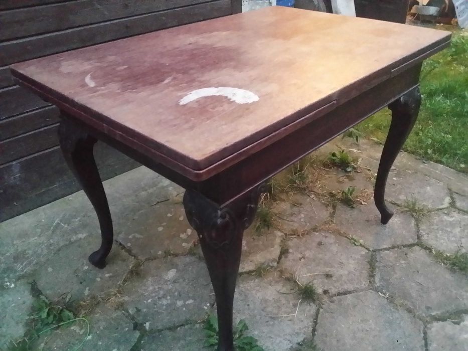 Bardzo stary, ponad 100 letni stół