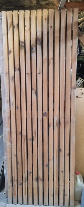 Drzwi piwniczne drewniane ażurowe 75x208 cm